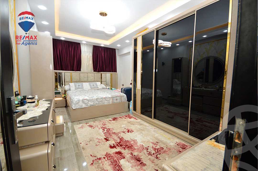https://aqarmap.com.eg/ar/listing/6117722-for-sale-alexandria-smouha-green-plaza-st