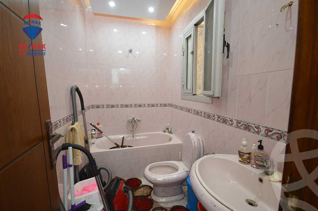 https://aqarmap.com.eg/ar/listing/6123519-for-sale-alexandria-el-mandara-alex-el-mandara-bahri-sidi-kamal-st