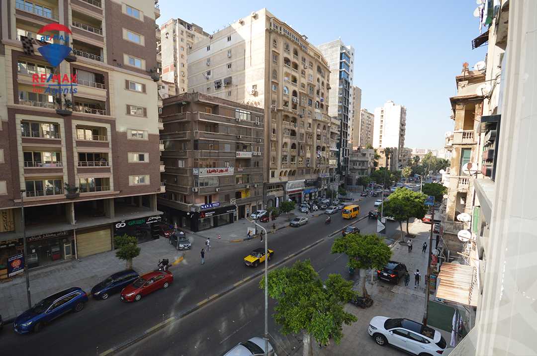 https://aqarmap.com.eg/en/listing/6134637-for-rent-alexandria-ibrahimia-abou-quer-st