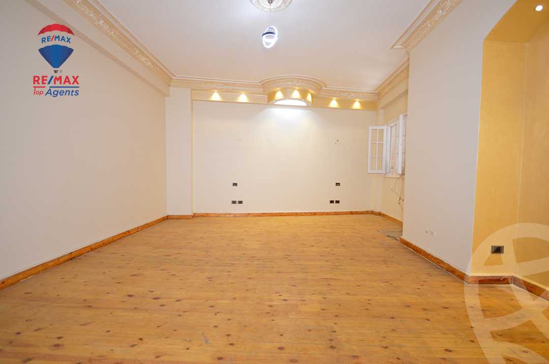https://aqarmap.com.eg/en/listing/6134642-for-sale-alexandria-lauran-shr-bw-qyr-tryq-lhry