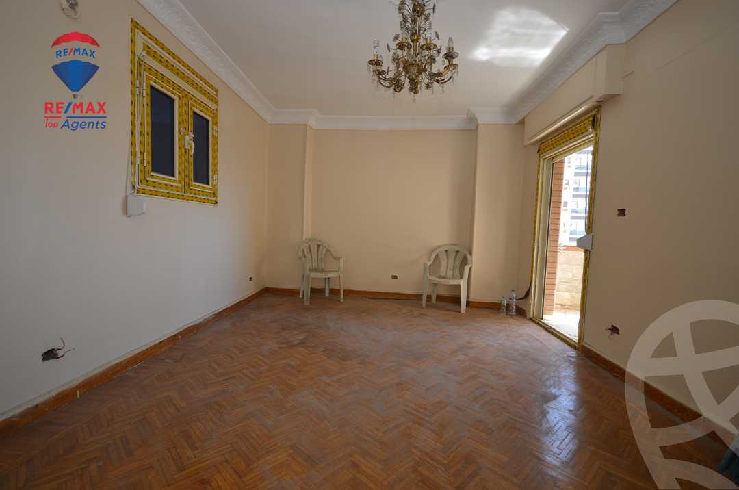 https://aqarmap.com.eg/en/listing/6151846-for-rent-alexandria-sn-styfnw-abd-el-salam-aref-st