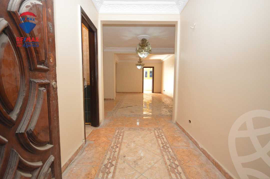 https://aqarmap.com.eg/en/listing/6151846-for-rent-alexandria-sn-styfnw-abd-el-salam-aref-st