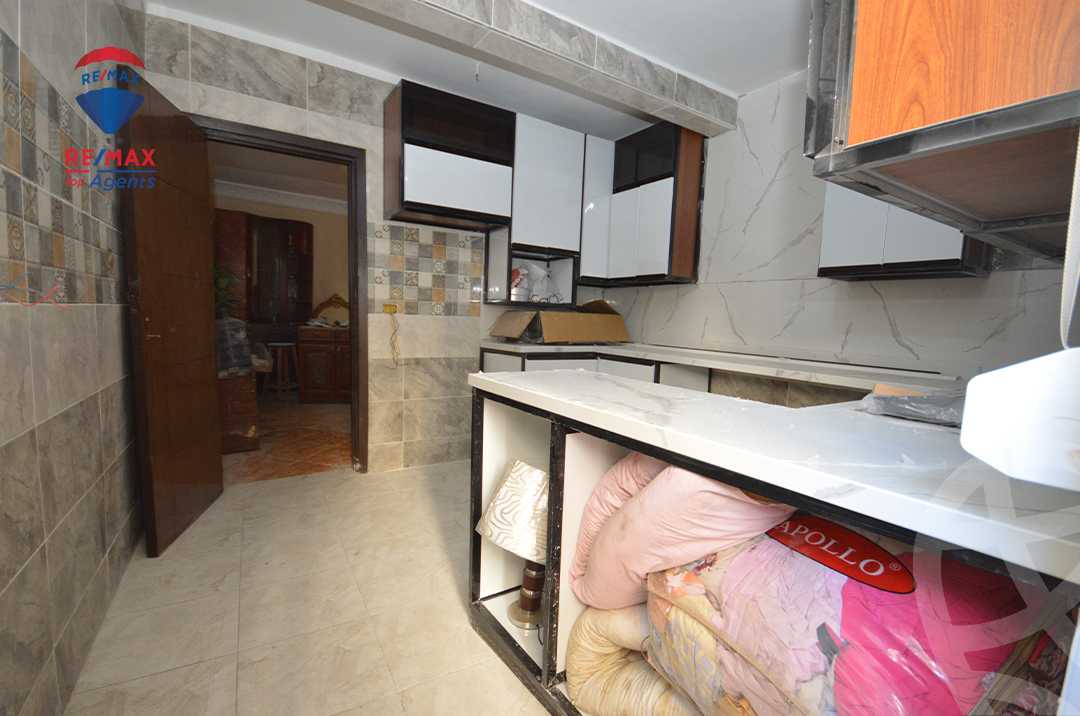 https://aqarmap.com.eg/en/listing/6151846-for-rent-alexandria-sn-styfnw-abd-el-salam-aref-st