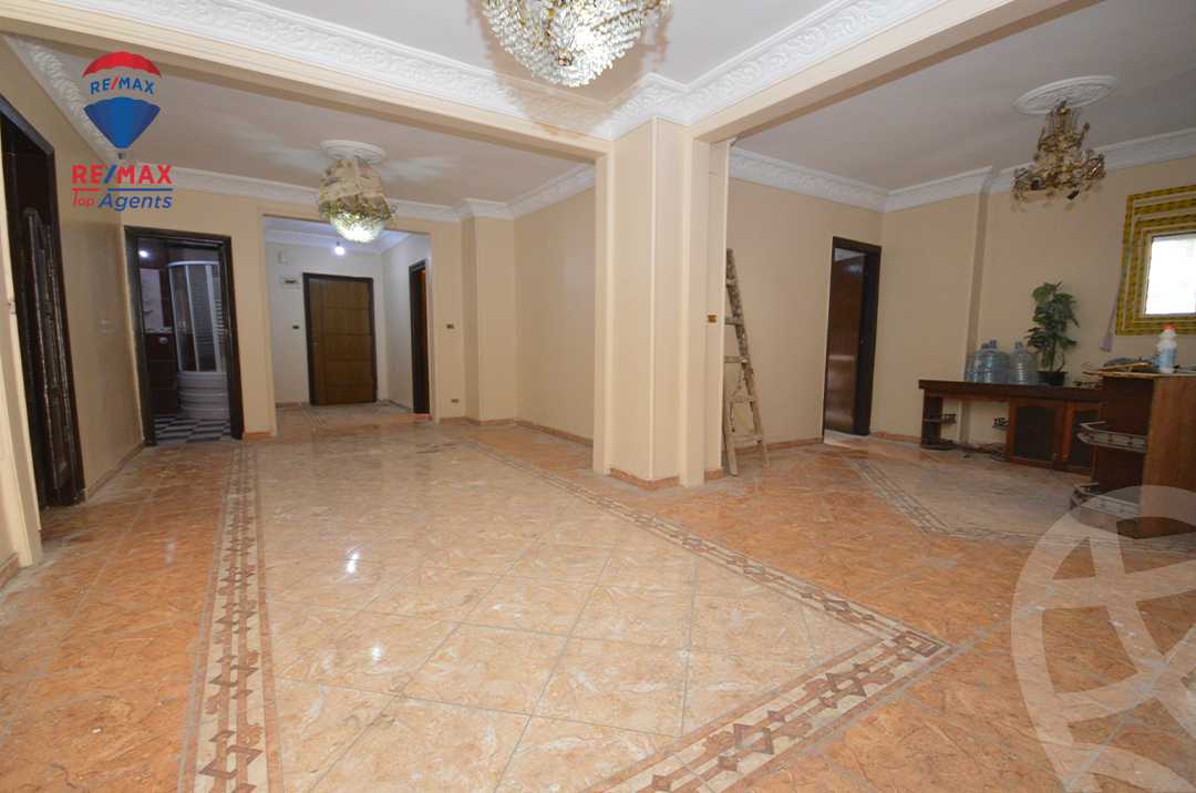 https://aqarmap.com.eg/en/listing/6151846-for-rent-alexandria-sn-styfnw-abd-el-salam-aref-st