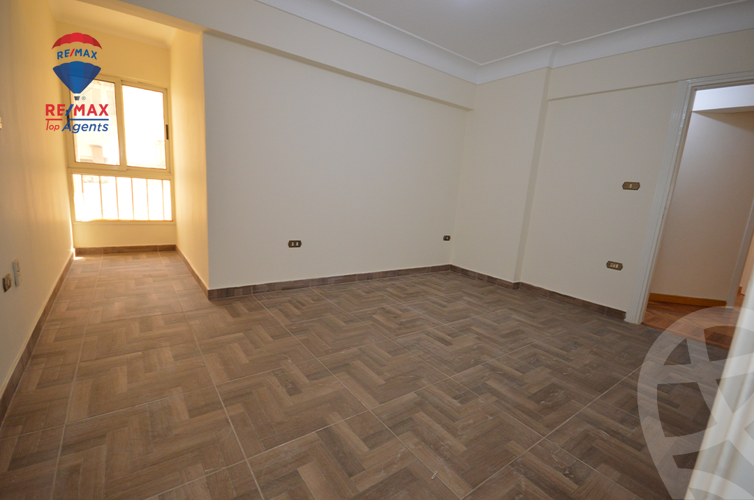 https://aqarmap.com.eg/en/listing/6183519-for-rent-alexandria-smouha-mostafa-kamel-st