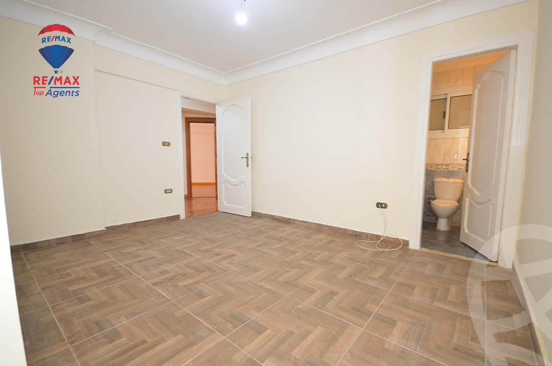 https://aqarmap.com.eg/en/listing/6183519-for-rent-alexandria-smouha-mostafa-kamel-st