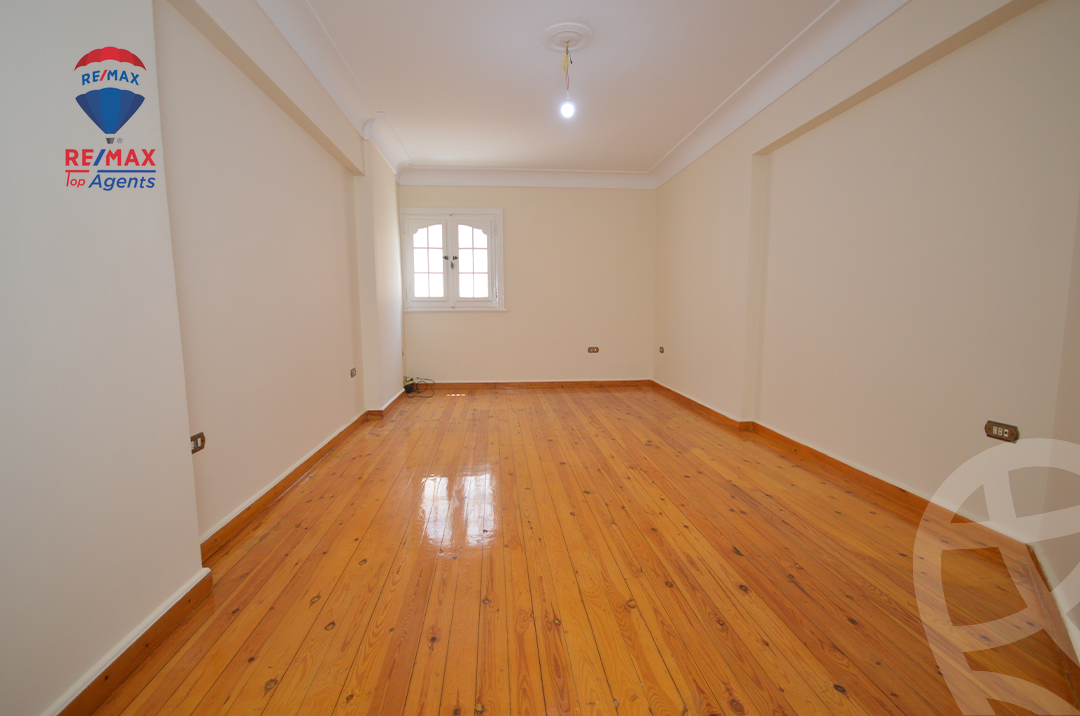 https://aqarmap.com.eg/en/listing/6183519-for-rent-alexandria-smouha-mostafa-kamel-st
