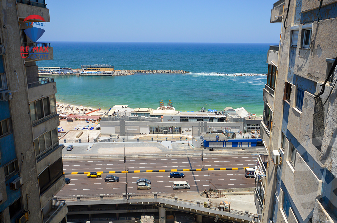 https://aqarmap.com.eg/ar/listing/6186270-for-sale-alexandria-sidi-gaber-el-mosheer-ahmed-isamil-st