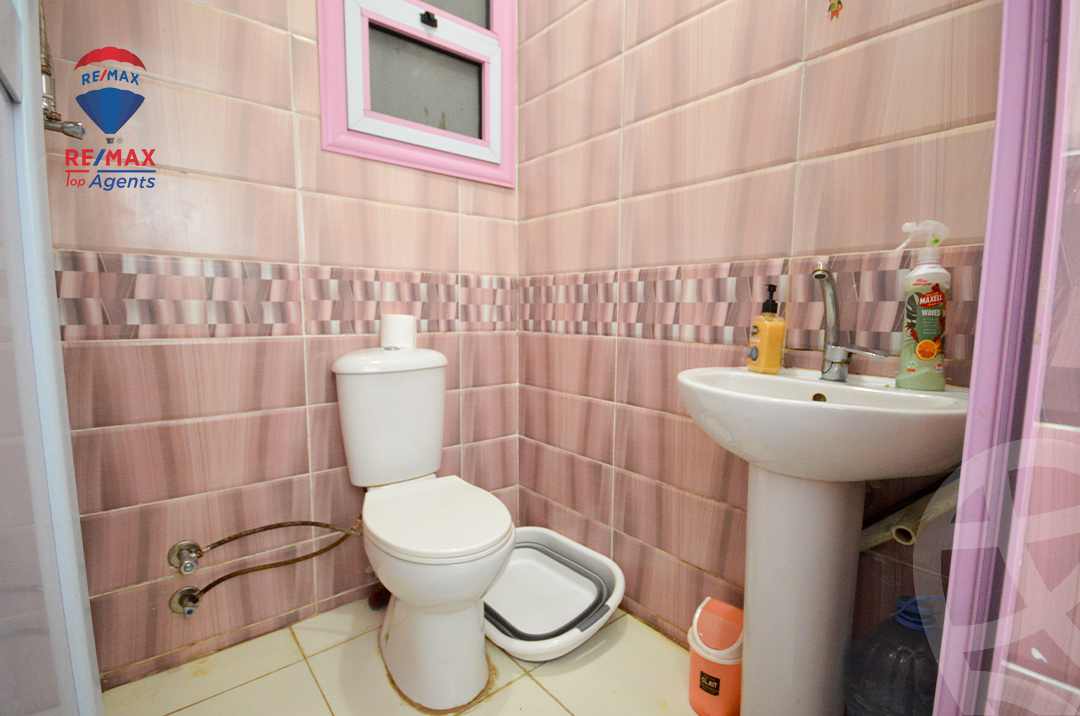 https://aqarmap.com.eg/ar/listing/6186476-for-sale-alexandria-miami-shr-jml-bd-lnsr
