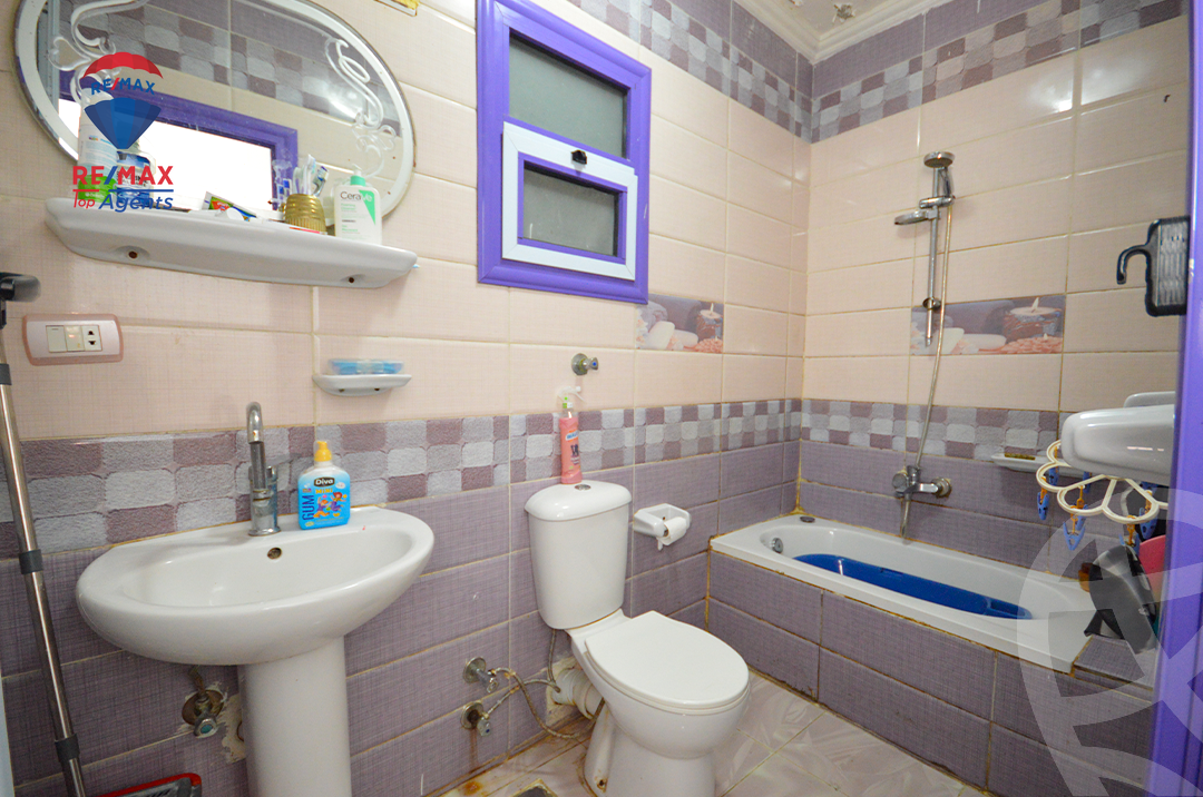 https://aqarmap.com.eg/ar/listing/6186476-for-sale-alexandria-miami-shr-jml-bd-lnsr