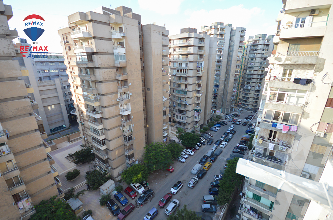https://aqarmap.com.eg/ar/listing/6190742-for-sale-alexandria-el-saraya