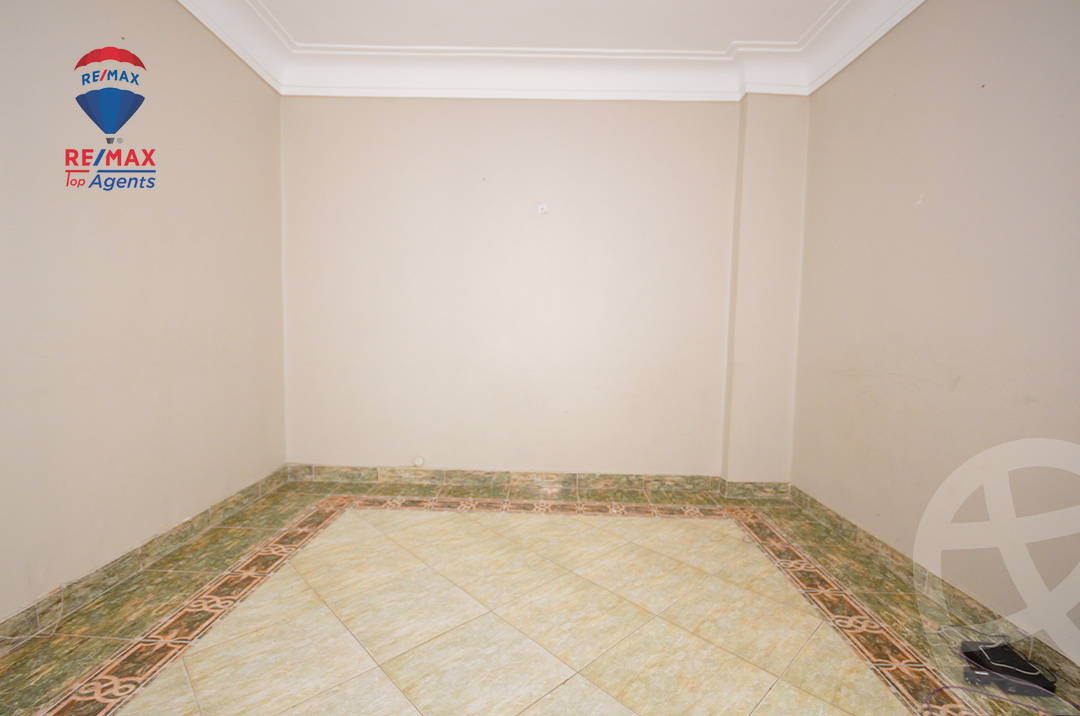 https://aqarmap.com.eg/ar/listing/6191006-for-sale-alexandria-miami-45-street