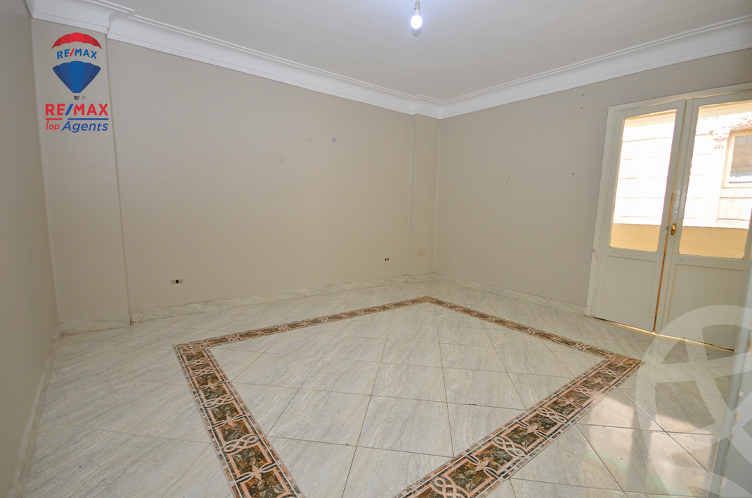 https://aqarmap.com.eg/ar/listing/6191006-for-sale-alexandria-miami-45-street
