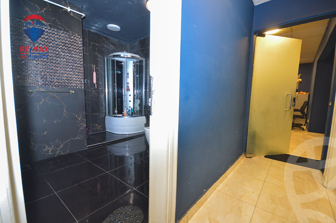 https://aqarmap.com.eg/en/listing/6196922-for-sale-alexandria-bolekly-abou-quer-st