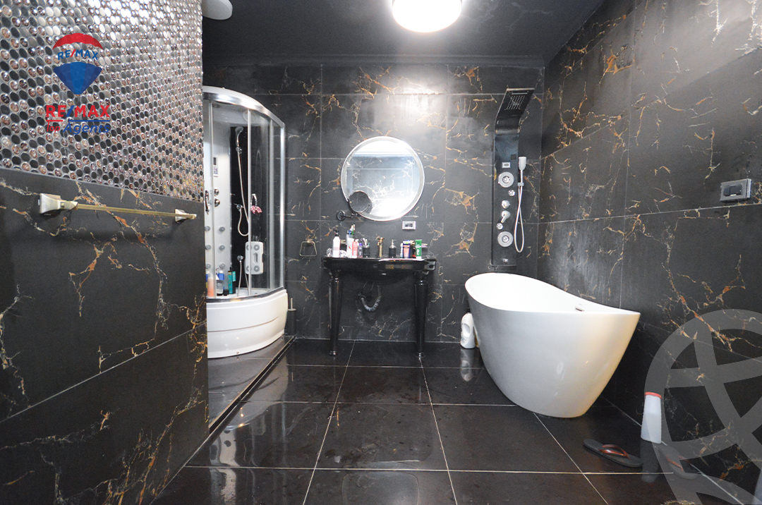 https://aqarmap.com.eg/en/listing/6196922-for-sale-alexandria-bolekly-abou-quer-st