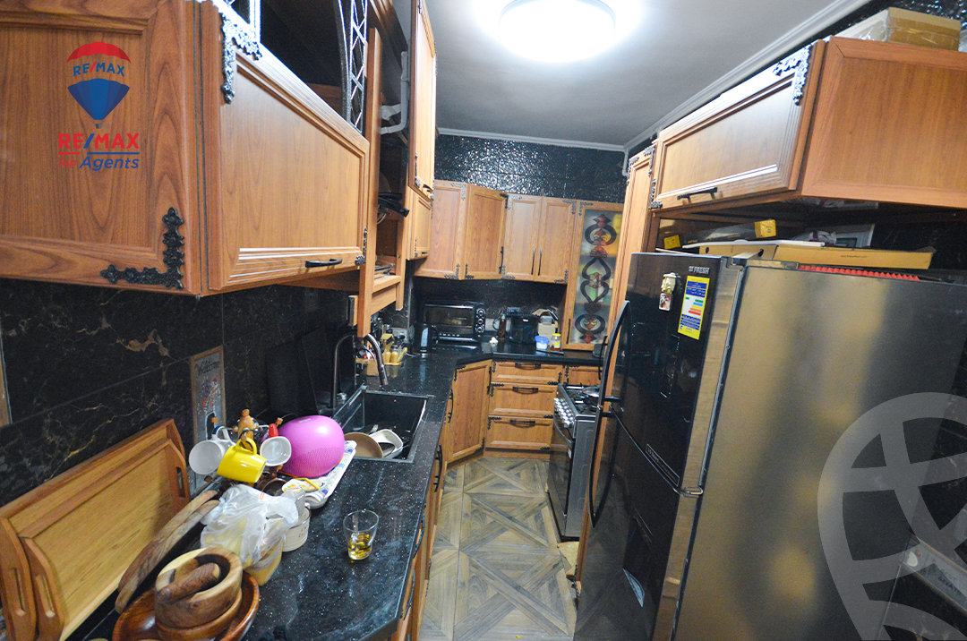 https://aqarmap.com.eg/en/listing/6196922-for-sale-alexandria-bolekly-abou-quer-st