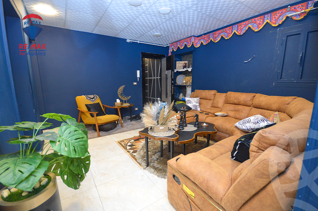 https://aqarmap.com.eg/en/listing/6196922-for-sale-alexandria-bolekly-abou-quer-st