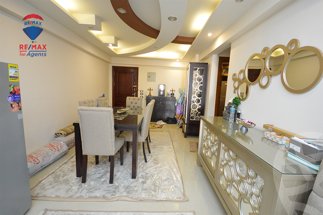https://aqarmap.com.eg/ar/listing/6197584-for-sale-alexandria-el-chatby-port-said-street