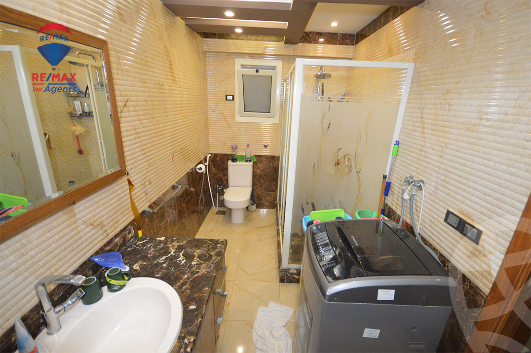 https://aqarmap.com.eg/ar/listing/6197584-for-sale-alexandria-el-chatby-port-said-street
