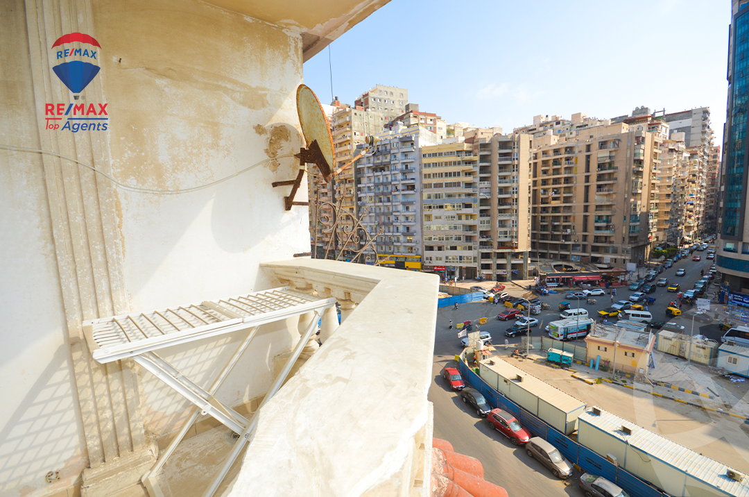 https://aqarmap.com.eg/ar/listing/6222924-for-sale-alexandria-sydy-bshr-sydy-bshr-bhry-shr-mhmd-njyb