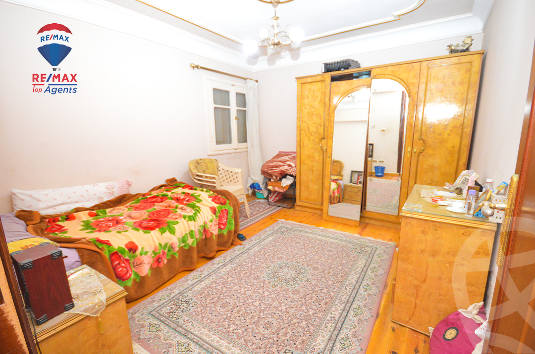 https://aqarmap.com.eg/ar/listing/6222924-for-sale-alexandria-sydy-bshr-sydy-bshr-bhry-shr-mhmd-njyb