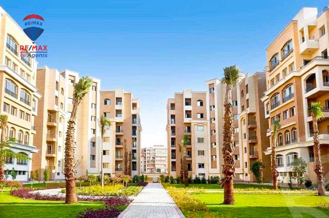 https://aqarmap.com.eg/en/listing/6253353-for-sale-cairo-new-administrative-capital-r7-entrada