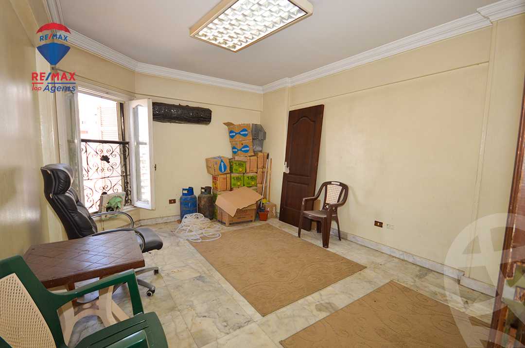 https://aqarmap.com.eg/ar/listing/6253922-for-sale-alexandria-lauran-shr-bw-qyr-tryq-lhry