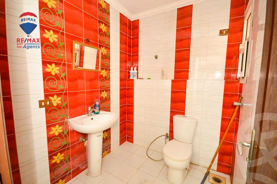 https://aqarmap.com.eg/ar/listing/6253922-for-sale-alexandria-lauran-shr-bw-qyr-tryq-lhry