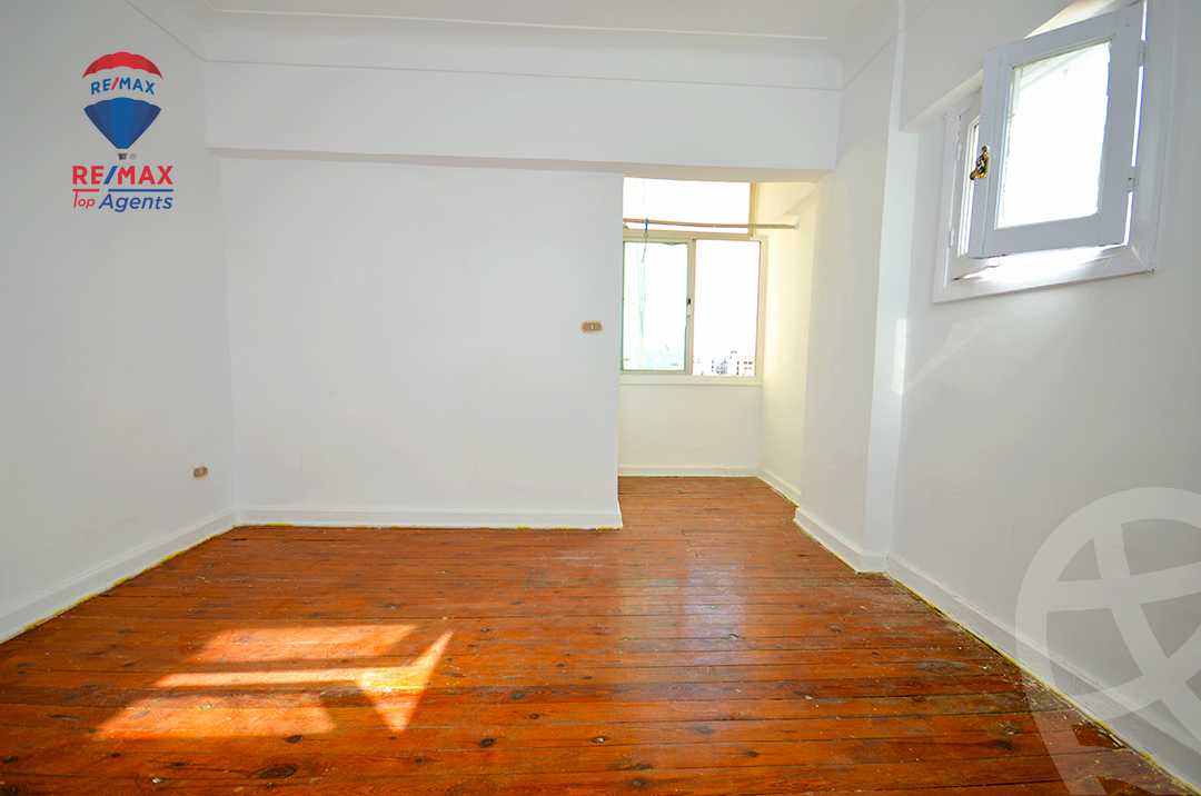 https://aqarmap.com.eg/en/listing/6254761-for-sale-alexandria-smouha-mohammed-fawzi-moaz-st