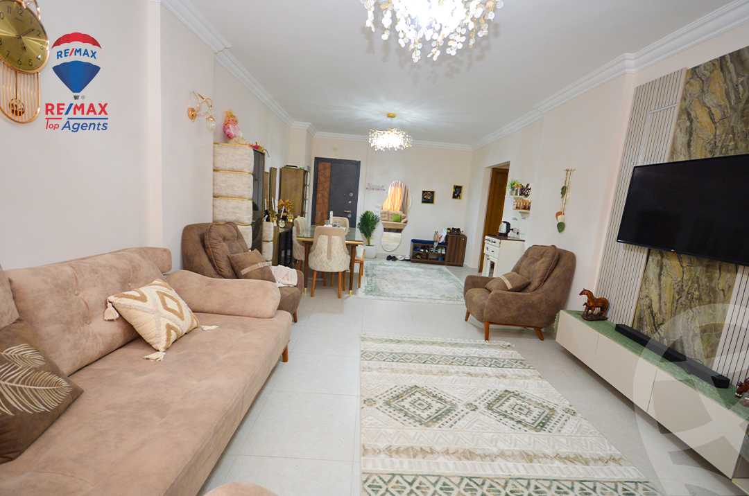 https://aqarmap.com.eg/ar/listing/6256327-for-sale-alexandria-sawary-compounds-vee-sawari-elghoniemy