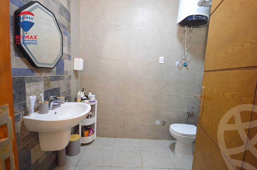 https://aqarmap.com.eg/ar/listing/6256327-for-sale-alexandria-sawary-compounds-vee-sawari-elghoniemy