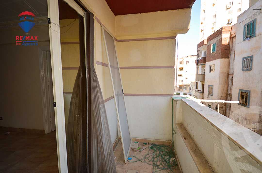 https://aqarmap.com.eg/ar/listing/6259737-for-sale-alexandria-sidi-gaber-shr-sydy-jbr