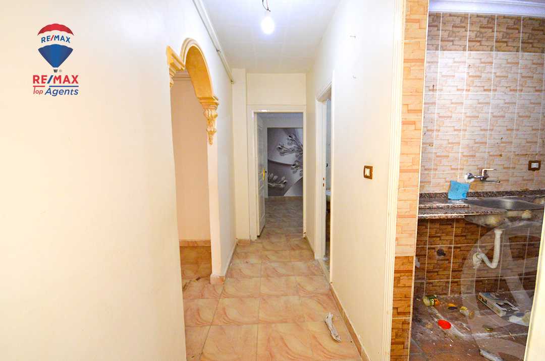 https://aqarmap.com.eg/ar/listing/6259737-for-sale-alexandria-sidi-gaber-shr-sydy-jbr