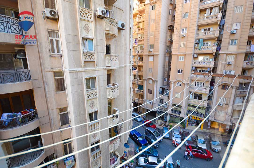 https://aqarmap.com.eg/ar/listing/6260017-for-sale-alexandria-smouha-mohammed-fawzi-moaz-st