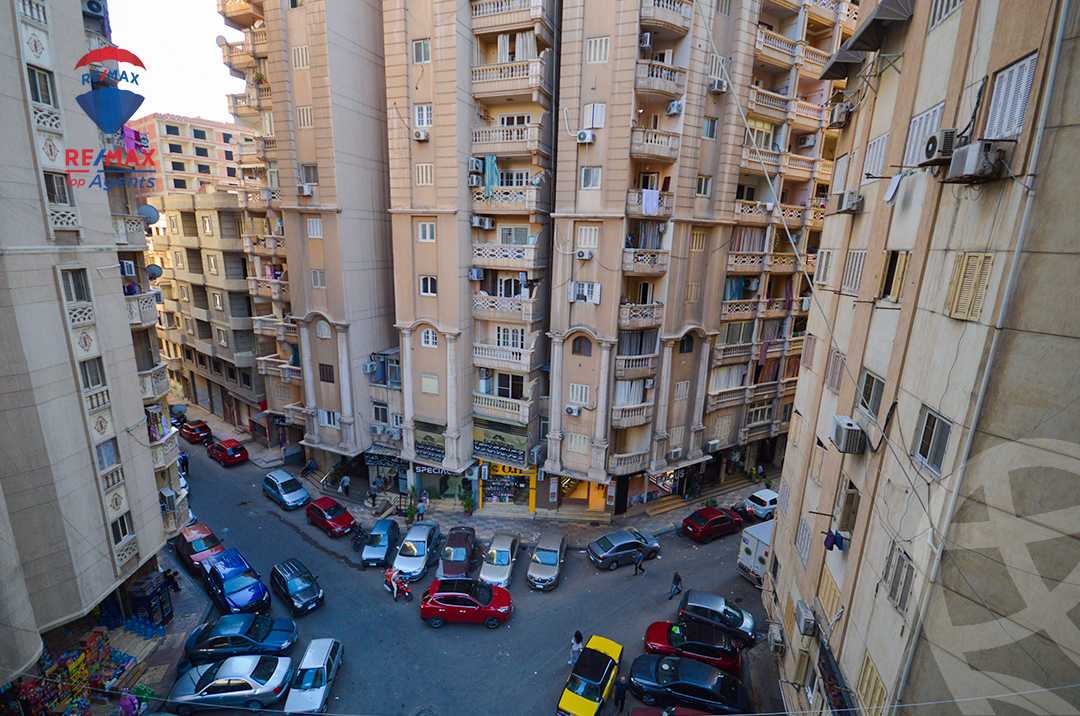 https://aqarmap.com.eg/ar/listing/6260017-for-sale-alexandria-smouha-mohammed-fawzi-moaz-st