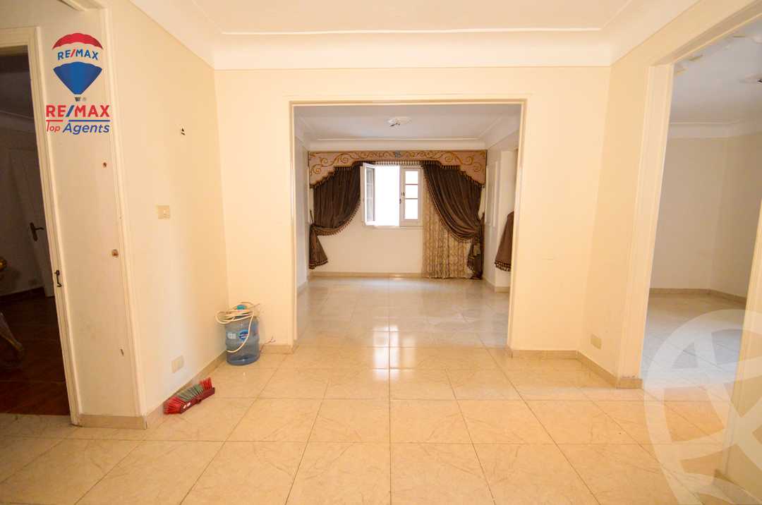 https://aqarmap.com.eg/ar/listing/6280569-for-sale-alexandria-lauran-shr-bw-qyr-tryq-lhry
