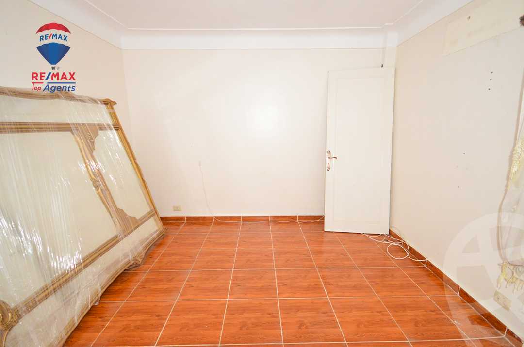 https://aqarmap.com.eg/ar/listing/6280569-for-sale-alexandria-lauran-shr-bw-qyr-tryq-lhry