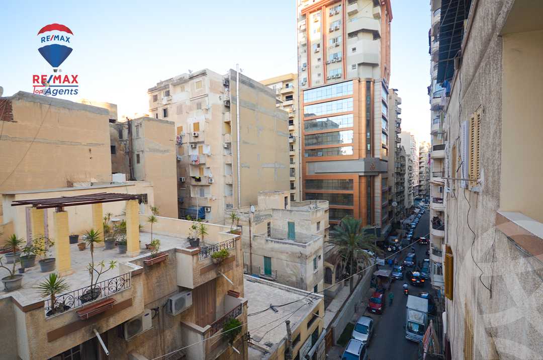https://aqarmap.com.eg/ar/listing/6280569-for-sale-alexandria-lauran-shr-bw-qyr-tryq-lhry