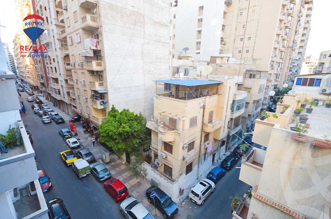 https://aqarmap.com.eg/ar/listing/6280569-for-sale-alexandria-lauran-shr-bw-qyr-tryq-lhry