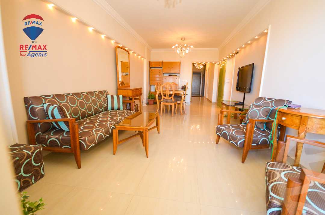 https://aqarmap.com.eg/ar/listing/6281949-for-sale-alexandria-el-montazah-compounds-in-el-montazah-royal-plaza-compound-al-halawany