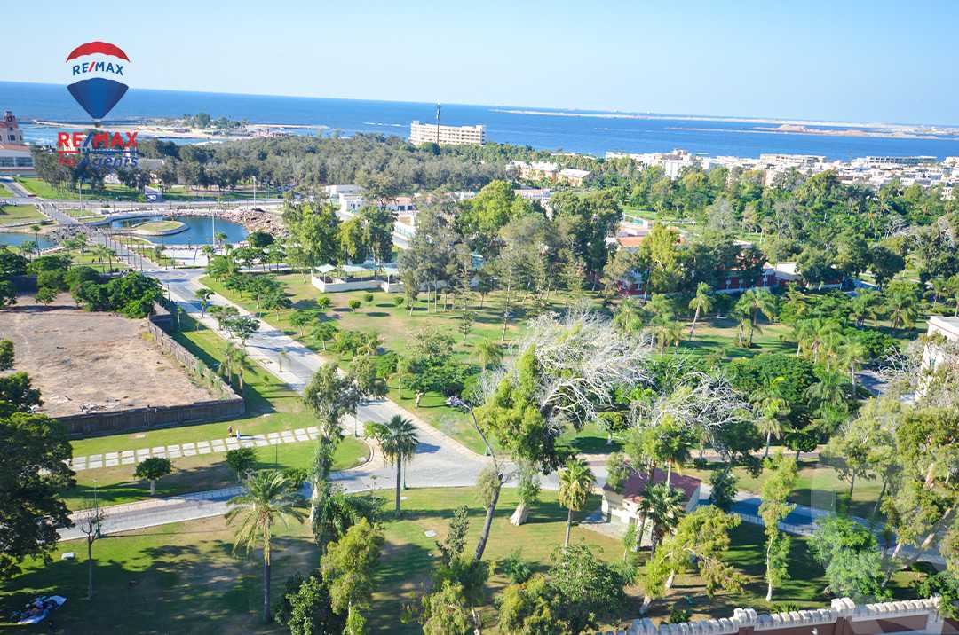 https://aqarmap.com.eg/ar/listing/6281949-for-sale-alexandria-el-montazah-compounds-in-el-montazah-royal-plaza-compound-al-halawany