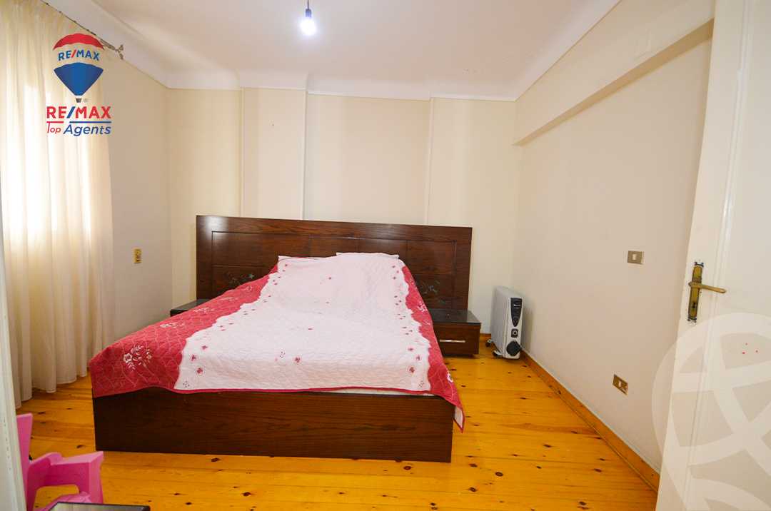 https://aqarmap.com.eg/en/listing/6282908-for-sale-alexandria-zezenia-ibrahim-el-attar-st