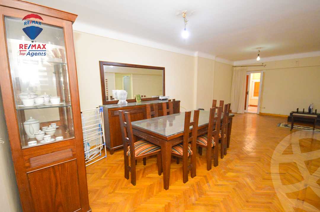 https://aqarmap.com.eg/en/listing/6282908-for-sale-alexandria-zezenia-ibrahim-el-attar-st