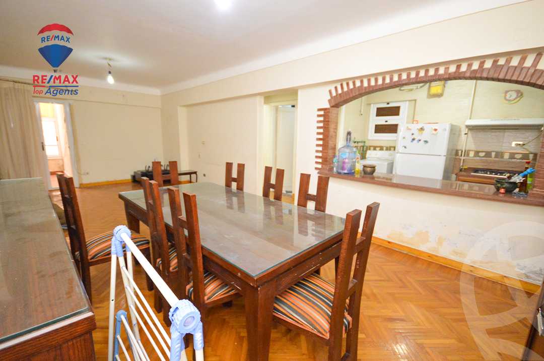 https://aqarmap.com.eg/en/listing/6282908-for-sale-alexandria-zezenia-ibrahim-el-attar-st