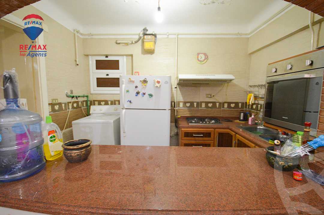 https://aqarmap.com.eg/en/listing/6282908-for-sale-alexandria-zezenia-ibrahim-el-attar-st