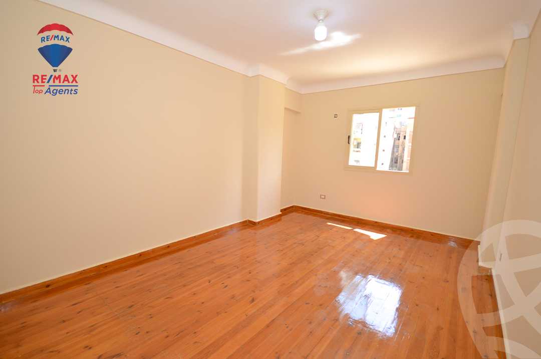 https://aqarmap.com.eg/ar/listing/6286496-for-rent-alexandria-lauran-shr-bw-qyr-tryq-lhry