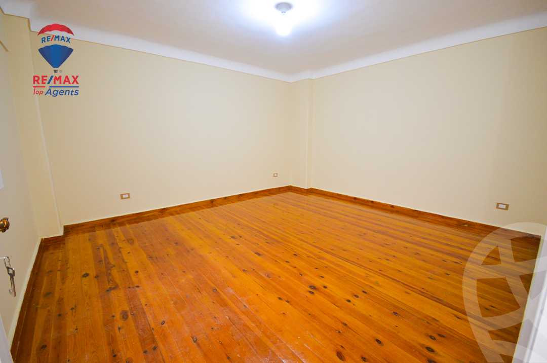 https://aqarmap.com.eg/ar/listing/6286496-for-rent-alexandria-lauran-shr-bw-qyr-tryq-lhry