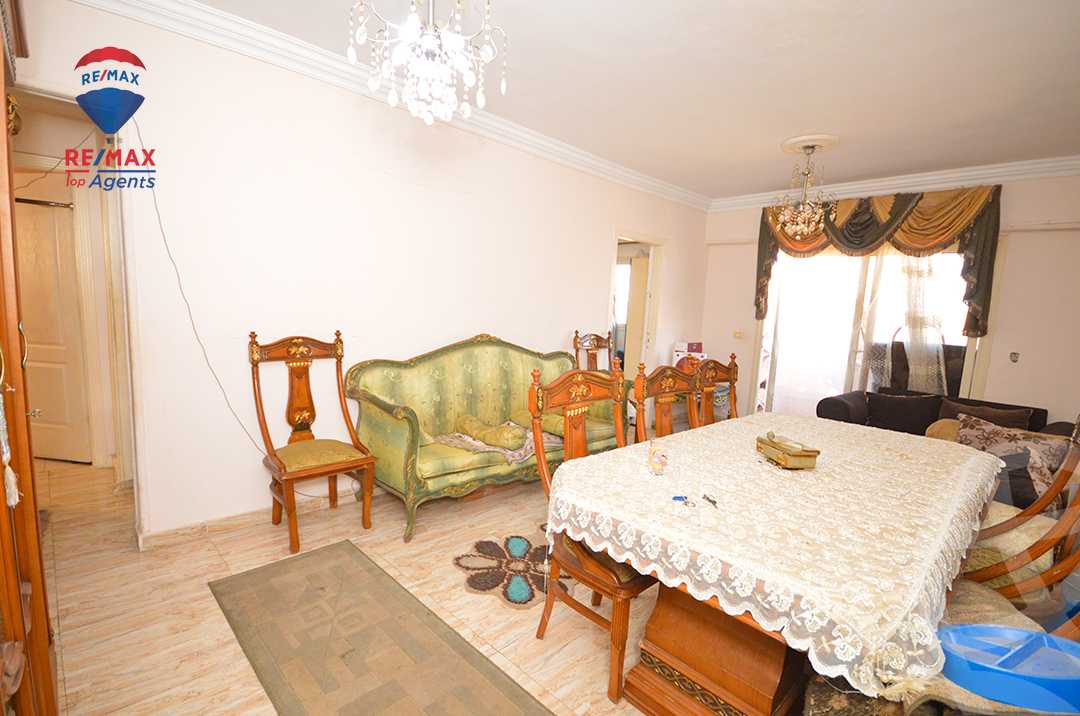 https://aqarmap.com.eg/en/listing/6301283-for-sale-alexandria-glim-shr-bw-qyr-tryq-lhry