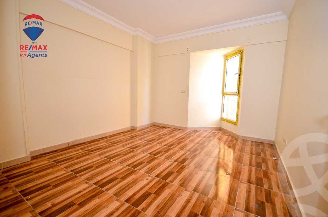 https://aqarmap.com.eg/en/listing/6303109-for-sale-alexandria-lsywf-mostafa-kamel-st