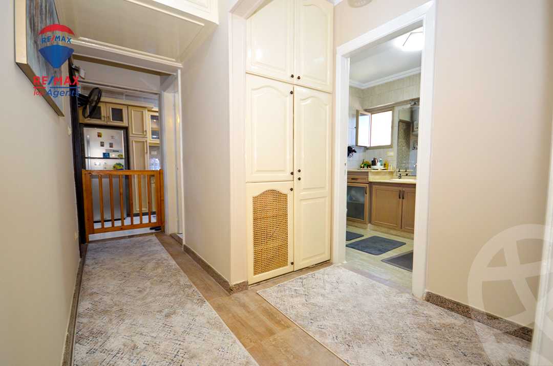 https://aqarmap.com.eg/ar/listing/6303584-for-sale-alexandria-smouha-mostafa-kamel-st